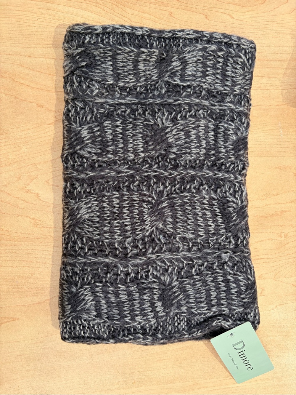 Unisex Large warm knitted long winter scarf Gray - Picture 2 of 15